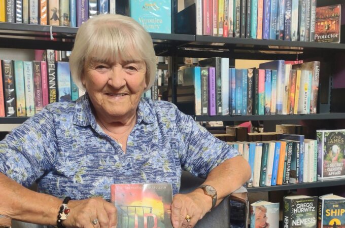 Carole at Little Hulton Library Desktop Banner