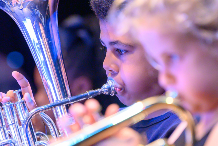 Children playing the trumpet